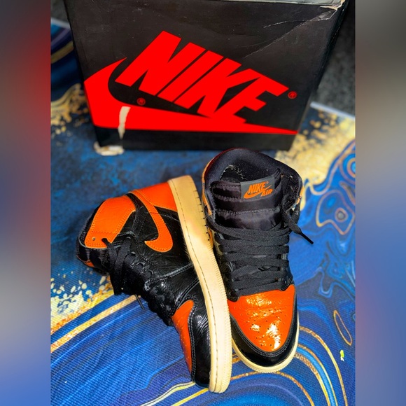 Retro Jordan 1’s - Picture 1 of 8